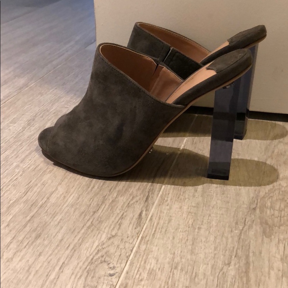 Mules - Picture 3 of 3